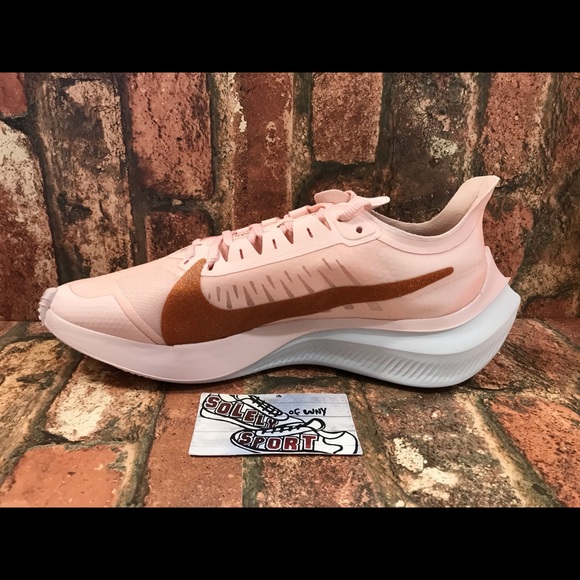 NEW Nike Zoom Gravity Running Shoes Gold Pink - Picture 7 of 8